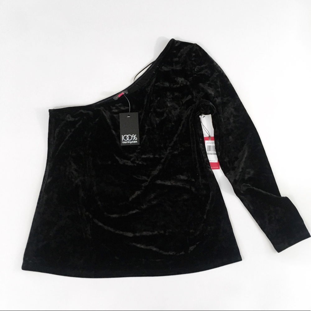 3/$21 Asymmetrical Black Velvet Bloomingdales - Picture 8 of 8